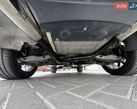 Черный Ленд Ровер Рендж Ровер Велар, объемом двигателя 2 л и пробегом 90 тыс. км за 39999 $, фото 38 на Automoto.ua