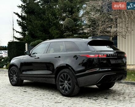 Черный Ленд Ровер Рендж Ровер Велар, объемом двигателя 2 л и пробегом 60 тыс. км за 39500 $, фото 12 на Automoto.ua