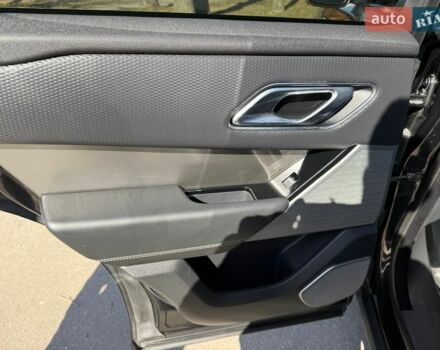 Чорний Ленд Ровер Рендж Ровер Велар, об'ємом двигуна 3 л та пробігом 175 тис. км за 29800 $, фото 20 на Automoto.ua