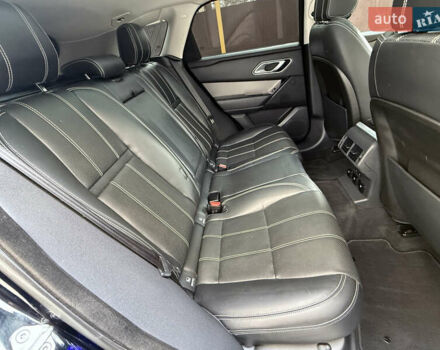 Черный Ленд Ровер Рендж Ровер Велар, объемом двигателя 2 л и пробегом 90 тыс. км за 39999 $, фото 58 на Automoto.ua