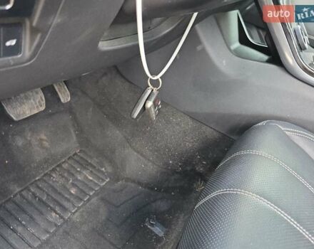 Чорний Ленд Ровер Рендж Ровер Велар, об'ємом двигуна 2 л та пробігом 170 тис. км за 23000 $, фото 10 на Automoto.ua