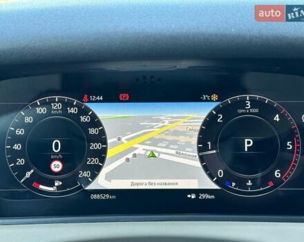 Черный Ленд Ровер Рендж Ровер Велар, объемом двигателя 2 л и пробегом 88 тыс. км за 44900 $, фото 24 на Automoto.ua