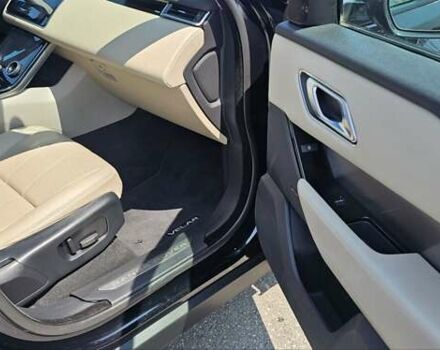 Черный Ленд Ровер Рендж Ровер Велар, объемом двигателя 2 л и пробегом 88 тыс. км за 44900 $, фото 16 на Automoto.ua