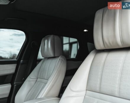 Черный Ленд Ровер Рендж Ровер Велар, объемом двигателя 2 л и пробегом 136 тыс. км за 53000 $, фото 34 на Automoto.ua
