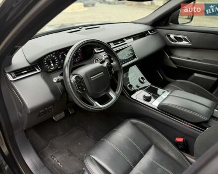 Черный Ленд Ровер Рендж Ровер Велар, объемом двигателя 2 л и пробегом 60 тыс. км за 39500 $, фото 34 на Automoto.ua