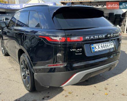 Чорний Ленд Ровер Рендж Ровер Велар, об'ємом двигуна 2 л та пробігом 100 тис. км за 35999 $, фото 8 на Automoto.ua
