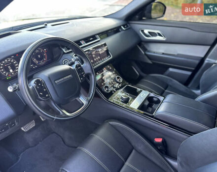 Чорний Ленд Ровер Рендж Ровер Велар, об'ємом двигуна 2 л та пробігом 83 тис. км за 32900 $, фото 22 на Automoto.ua