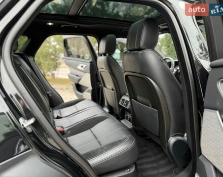 Черный Ленд Ровер Рендж Ровер Велар, объемом двигателя 2 л и пробегом 60 тыс. км за 39500 $, фото 66 на Automoto.ua