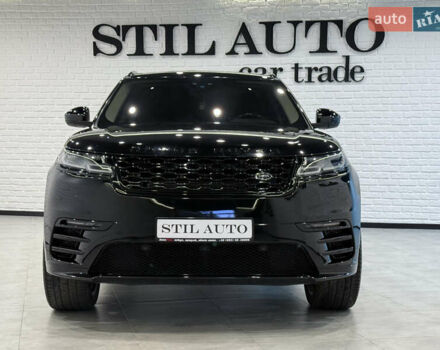 Черный Ленд Ровер Рендж Ровер Велар, объемом двигателя 2 л и пробегом 90 тыс. км за 39999 $, фото 2 на Automoto.ua