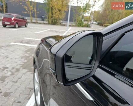 Ленд Ровер Рендж Ровер Велар 2018 в Киеве на Automoto.ua Черный Ленд Ровер Рендж Ровер Велар, объемом двигателя 3 л и пробегом 168 тыс. км за 28500 $, фото 2 на Automoto.ua
