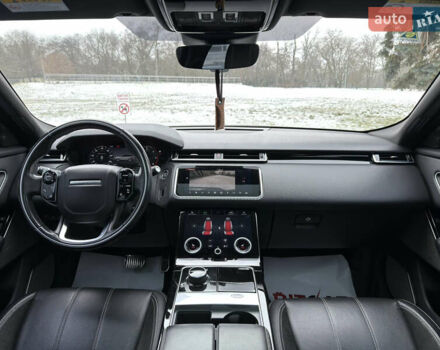 Чорний Ленд Ровер Рендж Ровер Велар, об'ємом двигуна 2.99 л та пробігом 74 тис. км за 49000 $, фото 68 на Automoto.ua