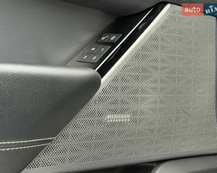 Чорний Ленд Ровер Рендж Ровер Велар, об'ємом двигуна 2.99 л та пробігом 74 тис. км за 49000 $, фото 52 на Automoto.ua