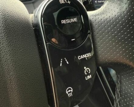 Чорний Ленд Ровер Рендж Ровер Велар, об'ємом двигуна 2 л та пробігом 105 тис. км за 36500 $, фото 20 на Automoto.ua