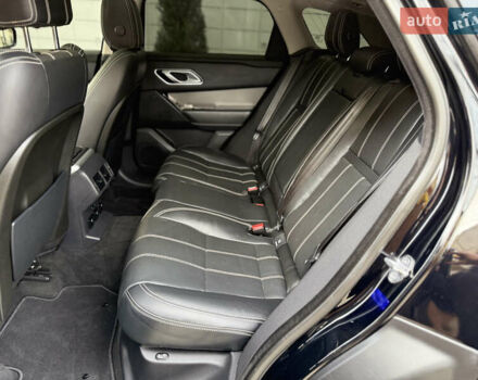 Черный Ленд Ровер Рендж Ровер Велар, объемом двигателя 2 л и пробегом 90 тыс. км за 39999 $, фото 73 на Automoto.ua