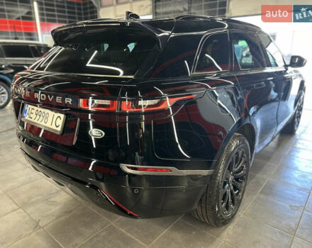 Черный Ленд Ровер Рендж Ровер Велар, объемом двигателя 2 л и пробегом 99 тыс. км за 36999 $, фото 6 на Automoto.ua