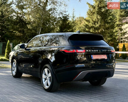 Чорний Ленд Ровер Рендж Ровер Велар, об'ємом двигуна 2 л та пробігом 105 тис. км за 33500 $, фото 23 на Automoto.ua