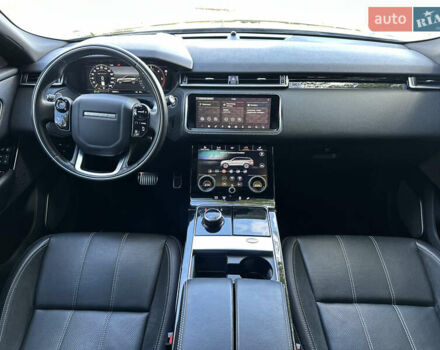 Чорний Ленд Ровер Рендж Ровер Велар, об'ємом двигуна 2 л та пробігом 83 тис. км за 32900 $, фото 24 на Automoto.ua