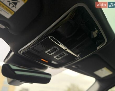 Черный Ленд Ровер Рендж Ровер Велар, объемом двигателя 2 л и пробегом 60 тыс. км за 39500 $, фото 44 на Automoto.ua