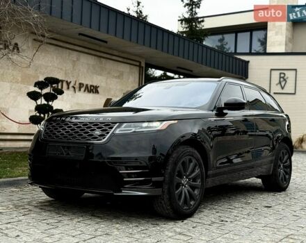 Черный Ленд Ровер Рендж Ровер Велар, объемом двигателя 2 л и пробегом 60 тыс. км за 39500 $, фото 9 на Automoto.ua