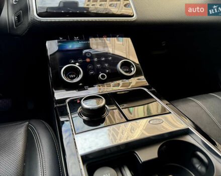 Черный Ленд Ровер Рендж Ровер Велар, объемом двигателя 2 л и пробегом 90 тыс. км за 39999 $, фото 65 на Automoto.ua