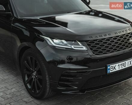 Черный Ленд Ровер Рендж Ровер Велар, объемом двигателя 2 л и пробегом 136 тыс. км за 53000 $, фото 2 на Automoto.ua