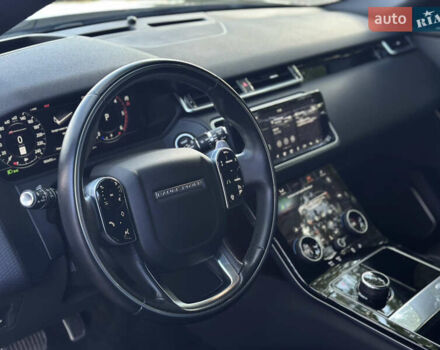 Чорний Ленд Ровер Рендж Ровер Велар, об'ємом двигуна 2 л та пробігом 83 тис. км за 32900 $, фото 20 на Automoto.ua