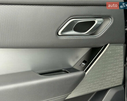 Чорний Ленд Ровер Рендж Ровер Велар, об'ємом двигуна 2.99 л та пробігом 74 тис. км за 49000 $, фото 67 на Automoto.ua