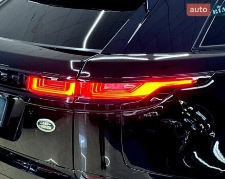 Черный Ленд Ровер Рендж Ровер Велар, объемом двигателя 2 л и пробегом 58 тыс. км за 37999 $, фото 12 на Automoto.ua
