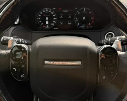 Чорний Ленд Ровер Рендж Ровер Велар, об'ємом двигуна 2 л та пробігом 105 тис. км за 36500 $, фото 8 на Automoto.ua