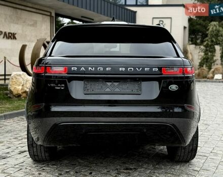 Черный Ленд Ровер Рендж Ровер Велар, объемом двигателя 2 л и пробегом 60 тыс. км за 39500 $, фото 19 на Automoto.ua