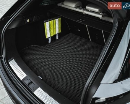 Черный Ленд Ровер Рендж Ровер Велар, объемом двигателя 2 л и пробегом 136 тыс. км за 53000 $, фото 54 на Automoto.ua