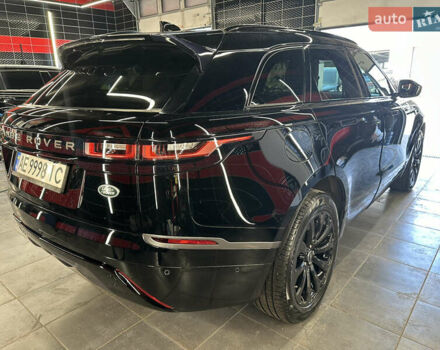 Черный Ленд Ровер Рендж Ровер Велар, объемом двигателя 2 л и пробегом 99 тыс. км за 36999 $, фото 7 на Automoto.ua