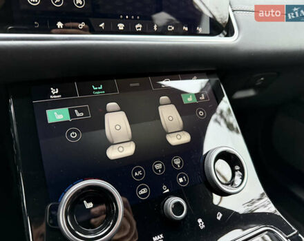 Черный Ленд Ровер Рендж Ровер Велар, объемом двигателя 2.99 л и пробегом 129 тыс. км за 44900 $, фото 92 на Automoto.ua