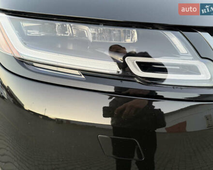 Черный Ленд Ровер Рендж Ровер Велар, объемом двигателя 3 л и пробегом 70 тыс. км за 45000 $, фото 29 на Automoto.ua