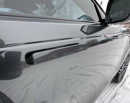 Черный Ленд Ровер Рендж Ровер Велар, объемом двигателя 2 л и пробегом 87 тыс. км за 38500 $, фото 26 на Automoto.ua