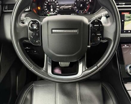 Чорний Ленд Ровер Рендж Ровер Велар, об'ємом двигуна 2 л та пробігом 93 тис. км за 39700 $, фото 26 на Automoto.ua