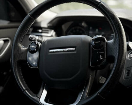 Чорний Ленд Ровер Рендж Ровер Велар, об'ємом двигуна 2 л та пробігом 82 тис. км за 35400 $, фото 31 на Automoto.ua