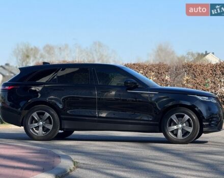 Черный Ленд Ровер Рендж Ровер Велар, объемом двигателя 2 л и пробегом 90 тыс. км за 35500 $, фото 8 на Automoto.ua