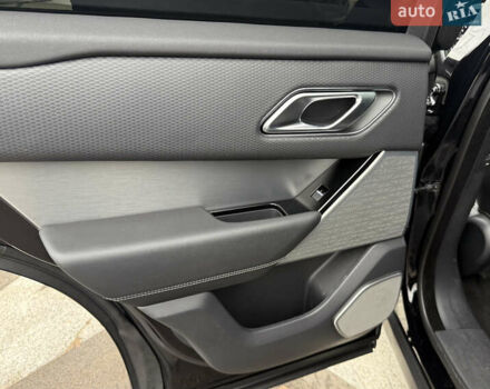 Черный Ленд Ровер Рендж Ровер Велар, объемом двигателя 3 л и пробегом 81 тыс. км за 45800 $, фото 22 на Automoto.ua