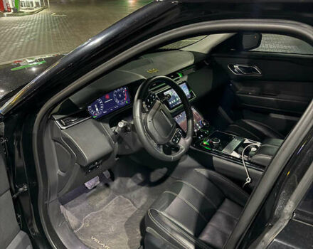 Чорний Ленд Ровер Рендж Ровер Велар, об'ємом двигуна 3 л та пробігом 108 тис. км за 35100 $, фото 8 на Automoto.ua