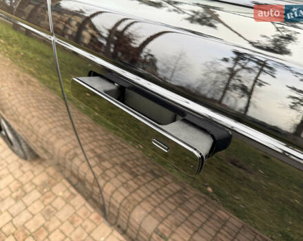 Черный Ленд Ровер Рендж Ровер Велар, объемом двигателя 2.99 л и пробегом 129 тыс. км за 44900 $, фото 45 на Automoto.ua