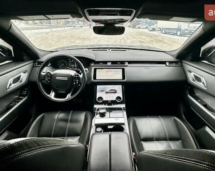 Черный Ленд Ровер Рендж Ровер Велар, объемом двигателя 2 л и пробегом 112 тыс. км за 34999 $, фото 43 на Automoto.ua