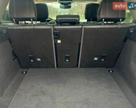 Черный Ленд Ровер Рендж Ровер Велар, объемом двигателя 3 л и пробегом 110 тыс. км за 36000 $, фото 14 на Automoto.ua