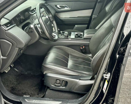 Черный Ленд Ровер Рендж Ровер Велар, объемом двигателя 2 л и пробегом 112 тыс. км за 34999 $, фото 29 на Automoto.ua