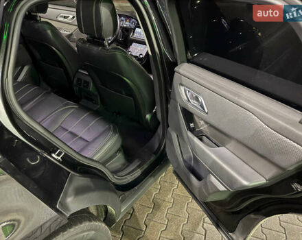 Чорний Ленд Ровер Рендж Ровер Велар, об'ємом двигуна 3 л та пробігом 108 тис. км за 35100 $, фото 11 на Automoto.ua