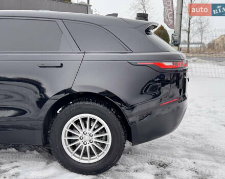 Чорний Ленд Ровер Рендж Ровер Велар, об'ємом двигуна 2 л та пробігом 162 тис. км за 31600 $, фото 10 на Automoto.ua