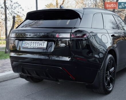 Черный Ленд Ровер Рендж Ровер Велар, объемом двигателя 2 л и пробегом 94 тыс. км за 36700 $, фото 7 на Automoto.ua