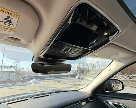 Черный Ленд Ровер Рендж Ровер Велар, объемом двигателя 2 л и пробегом 129 тыс. км за 34000 $, фото 5 на Automoto.ua