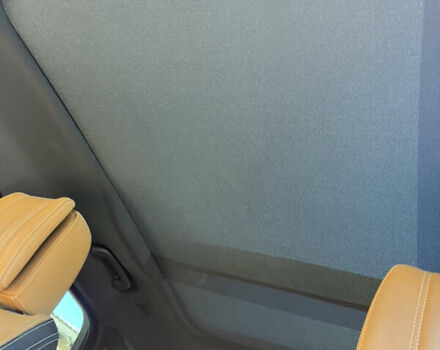 Чорний Ленд Ровер Рендж Ровер Велар, об'ємом двигуна 2 л та пробігом 62 тис. км за 39000 $, фото 33 на Automoto.ua