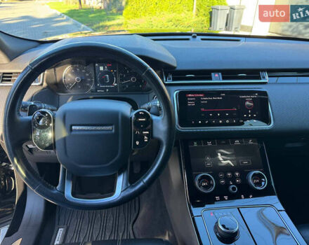 Черный Ленд Ровер Рендж Ровер Велар, объемом двигателя 2 л и пробегом 89 тыс. км за 38900 $, фото 14 на Automoto.ua